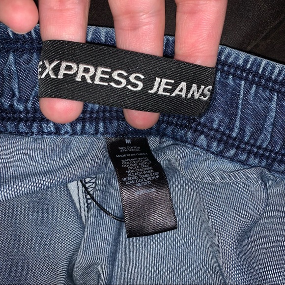 Express Denim/Jean - Picture 5 of 6